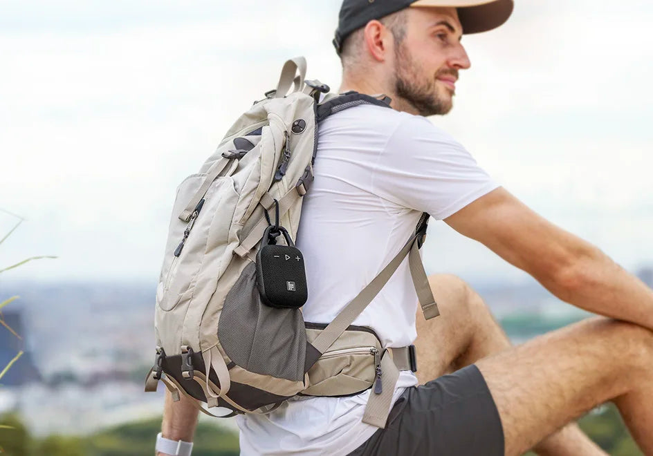 Alto-falante Bluetooth portátil com gancho, IPX7 à prova d'água, 20H de tempo de reprodução, para camping, caminhadas, ao ar livre